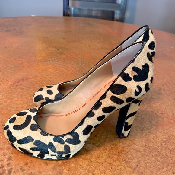 Animal Print Pumps - Picture 3 of 4